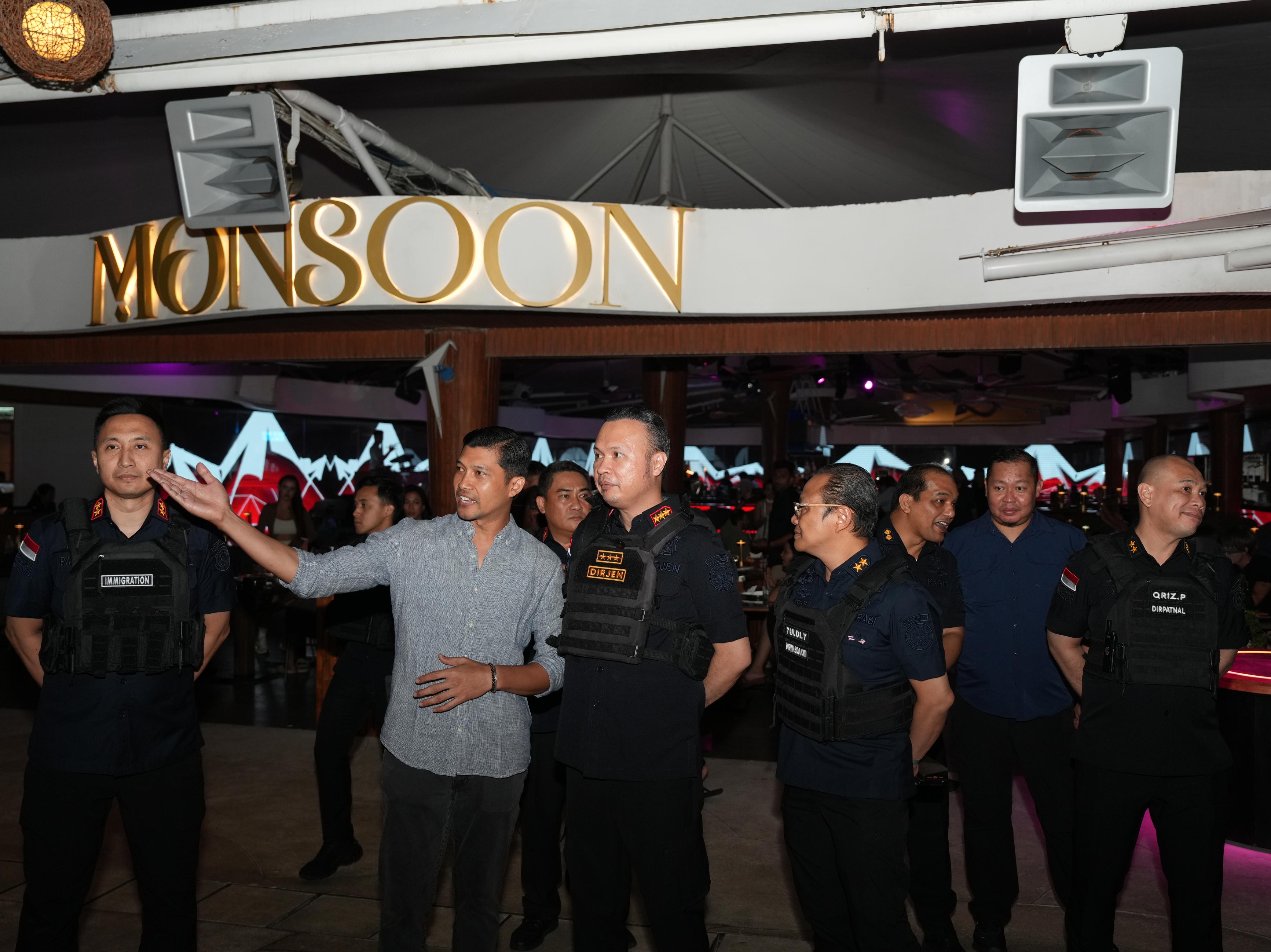 Dirjen Imigrasi Pimpin Langsung Operasi Pengawasan Orang Asing Dharma Dewata di Bali, Lima WNA Diamankan 